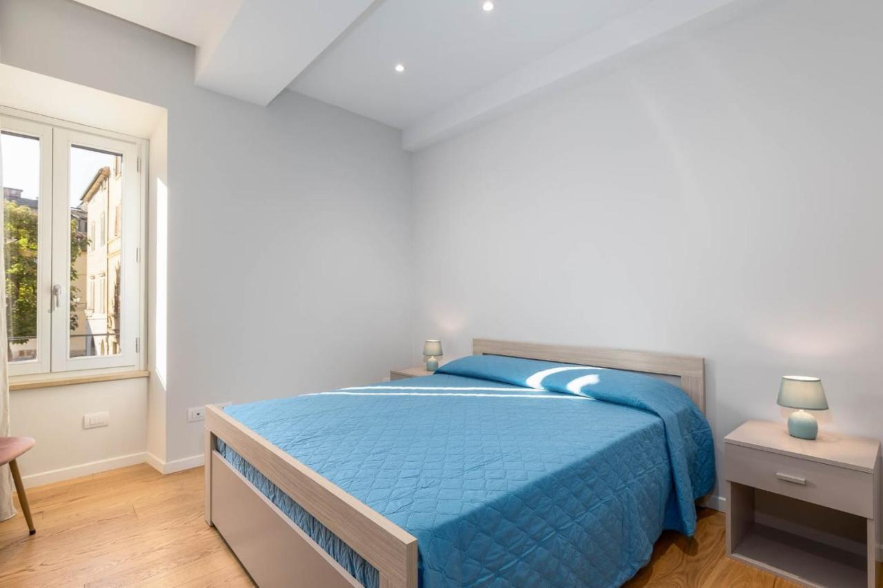Siena Historic Center Stylish Flat With Balcony! Apartment Exterior photo