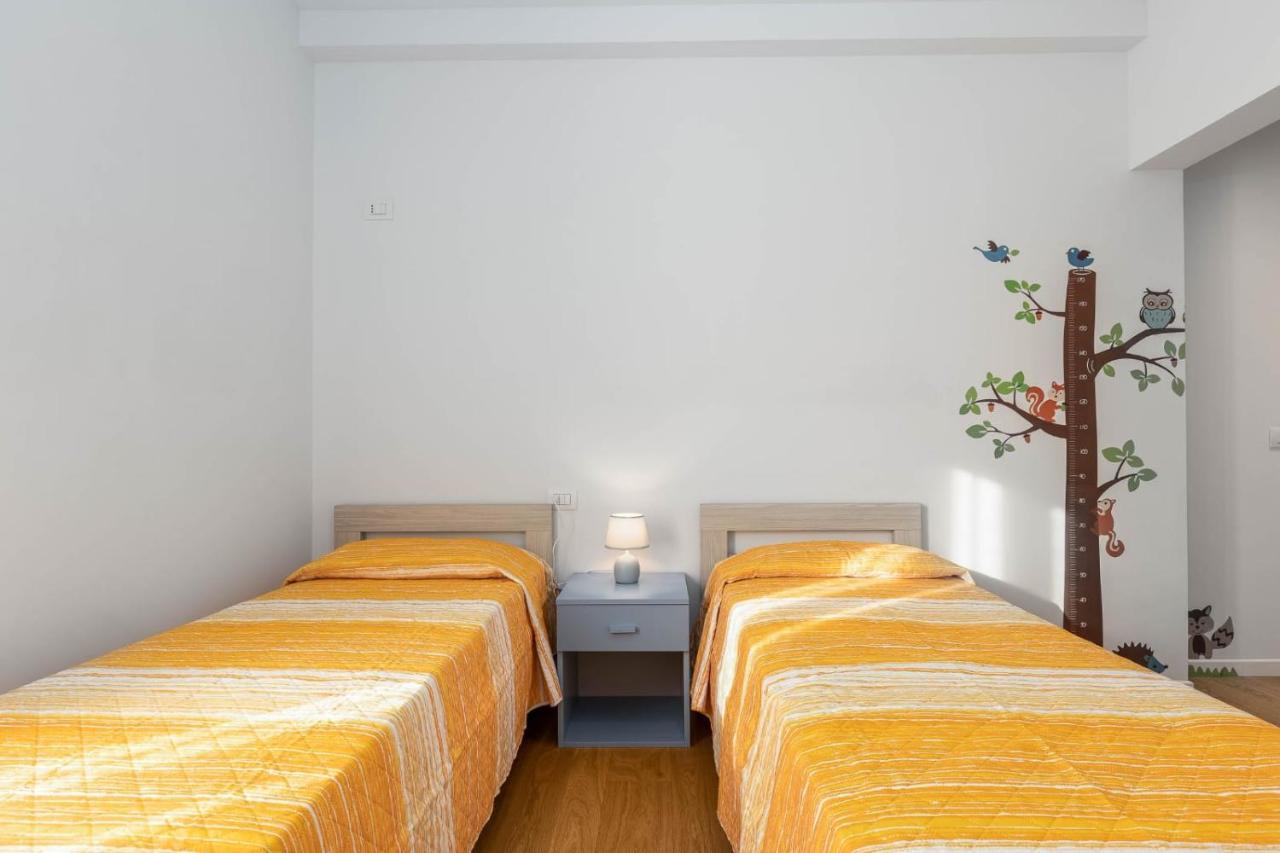 Siena Historic Center Stylish Flat With Balcony! Apartment Exterior photo