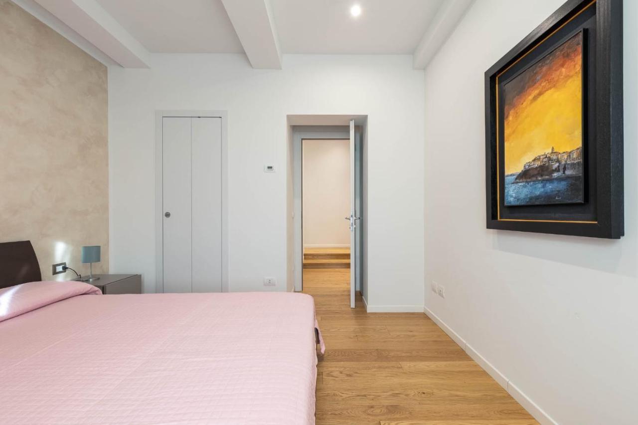 Siena Historic Center Stylish Flat With Balcony! Apartment Exterior photo