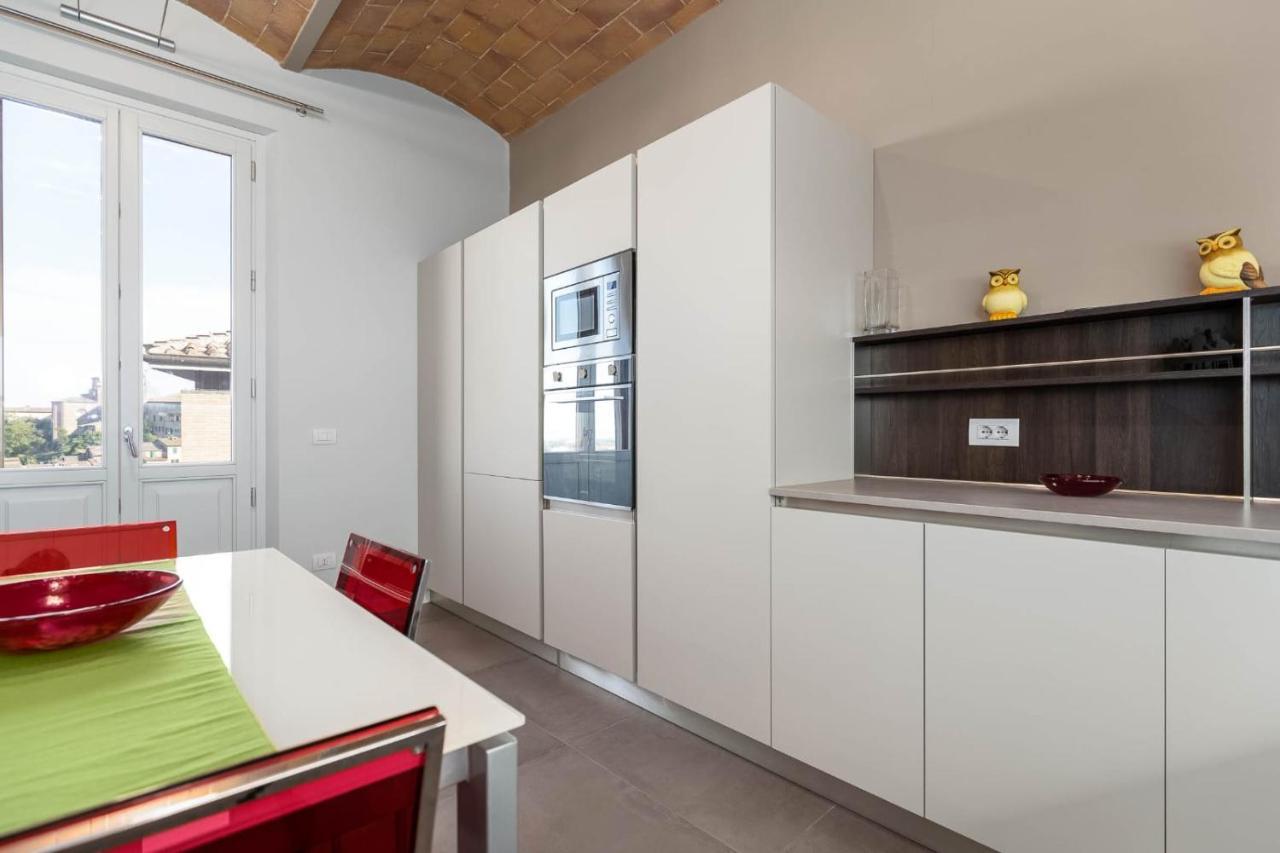 Siena Historic Center Stylish Flat With Balcony! Apartment Exterior photo